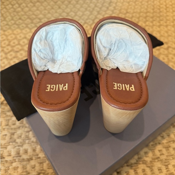 Paige Robbie Studded Brown Whiskey Clog New In Box - Picture 6 of 6